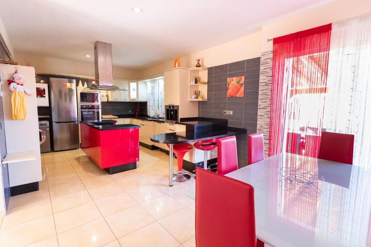 Villa With Private Pool And Magnificent Views Costa Adeje  Kültér fotó