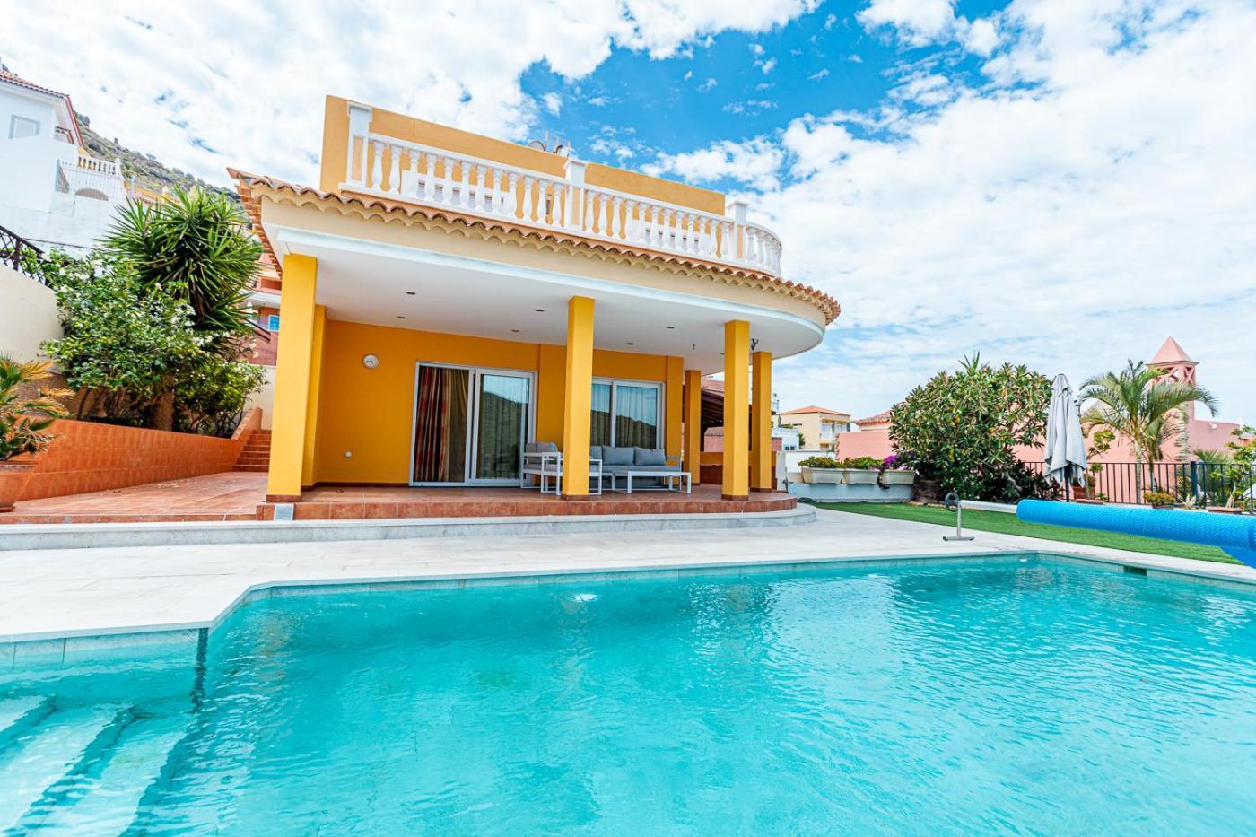 Villa With Private Pool And Magnificent Views Costa Adeje  Kültér fotó